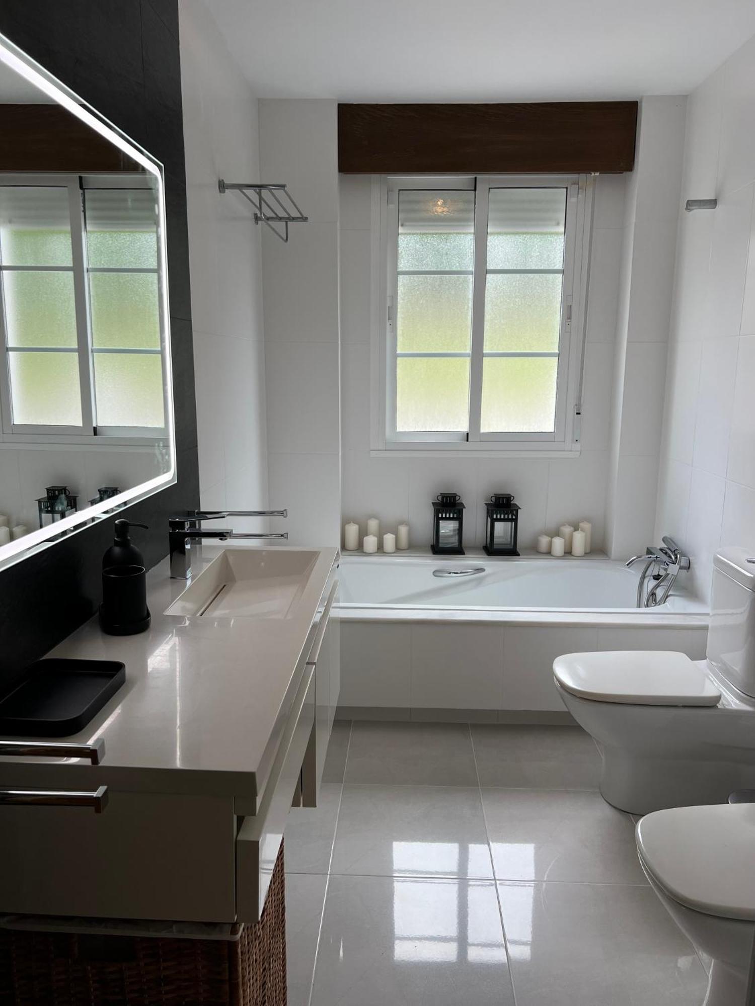 El Pedregal 2 - Playa De Mino Apartman Kültér fotó
